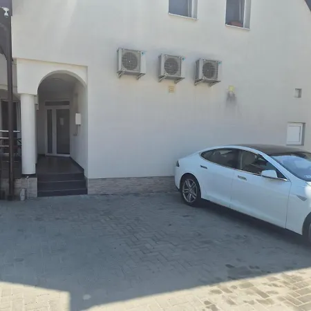 Willow 1br 아파트